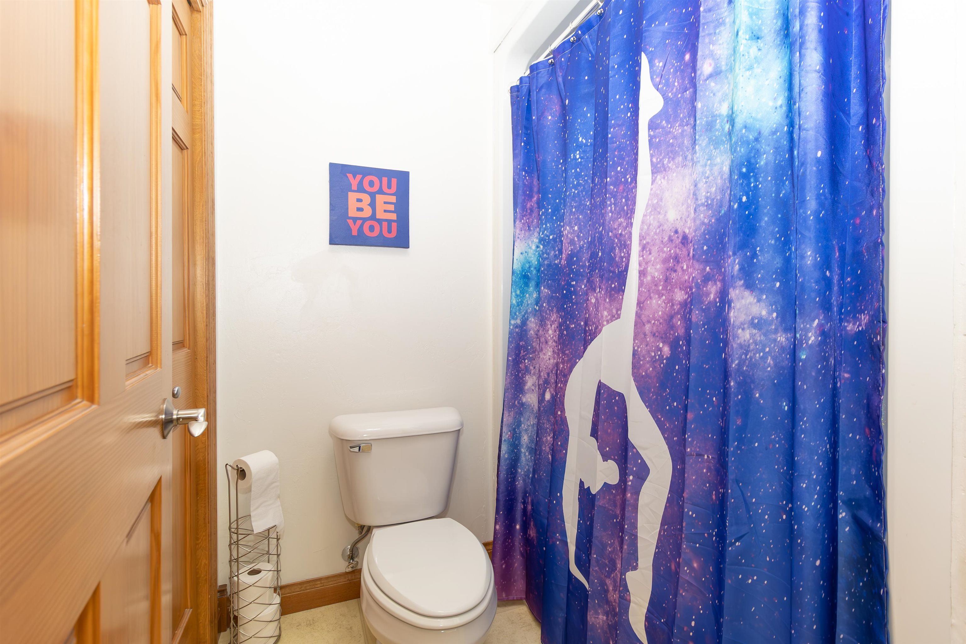 SEYMOUR, Wisconsin, 54115, United States, 4 Bedrooms Bedrooms, ,4 BathroomsBathrooms,Residential,For Sale,1926224