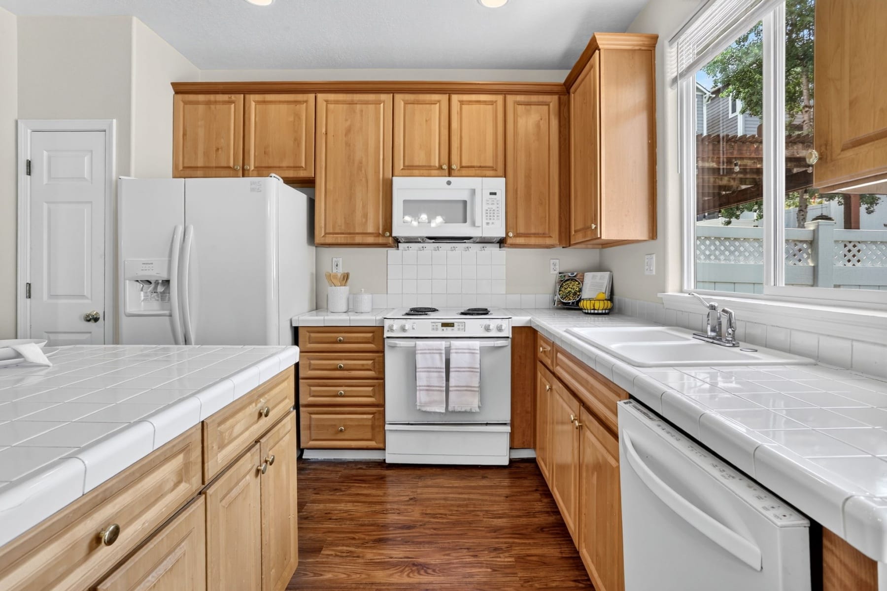  20452 HOODVIEW AVE West Linn, OR 97068 - 物件實景