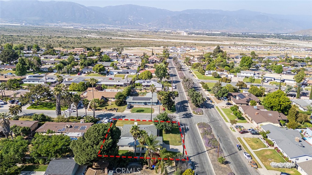 Rialto, California, 92377, United States, 4 Bedrooms Bedrooms, ,2 BathroomsBathrooms,Residential,For Sale,1899973
