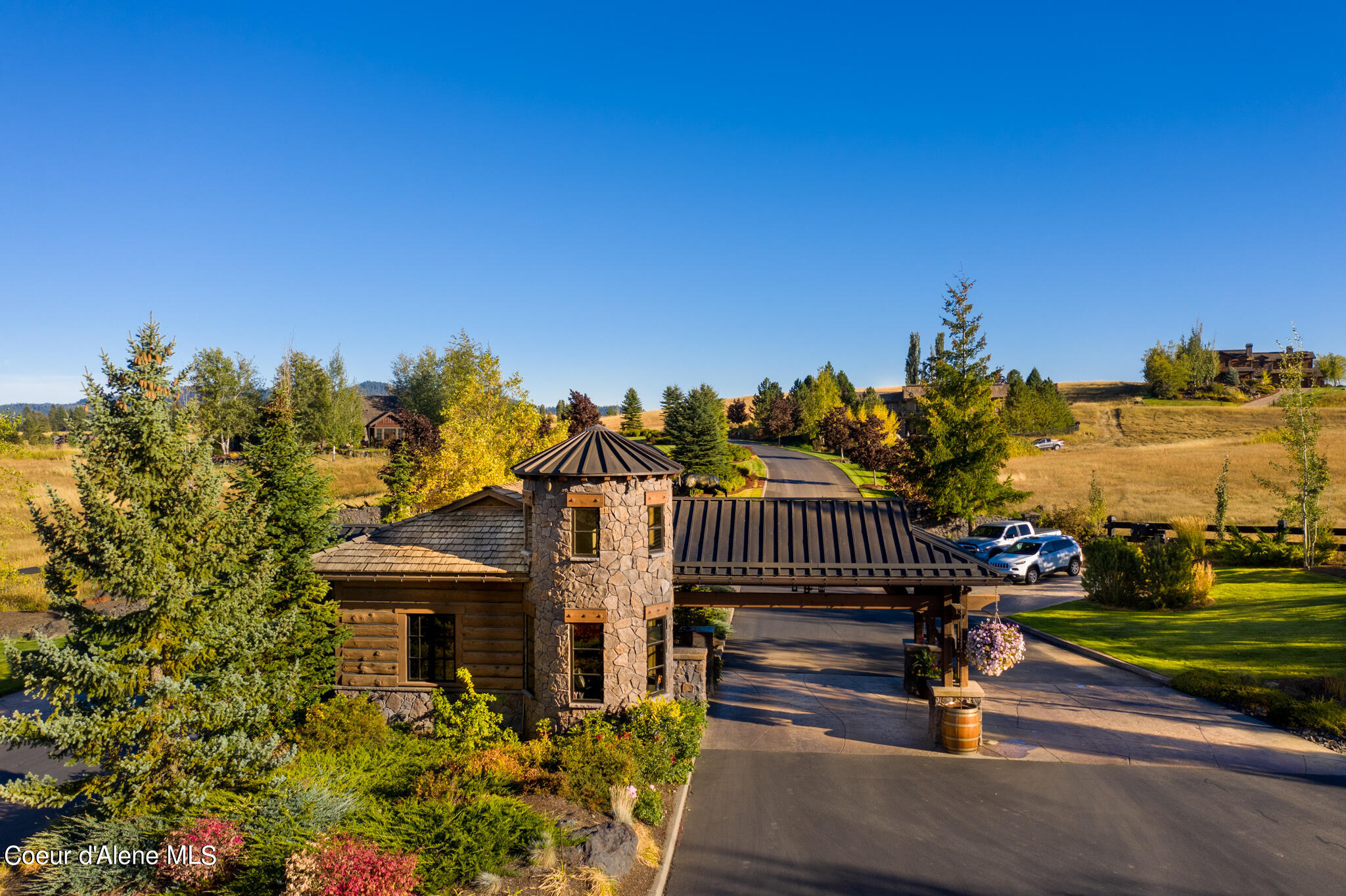 Coeur D'alene, Idaho, 83814, United States, 3 Bedrooms Bedrooms, ,2 BathroomsBathrooms,Residential,For Sale,1926176