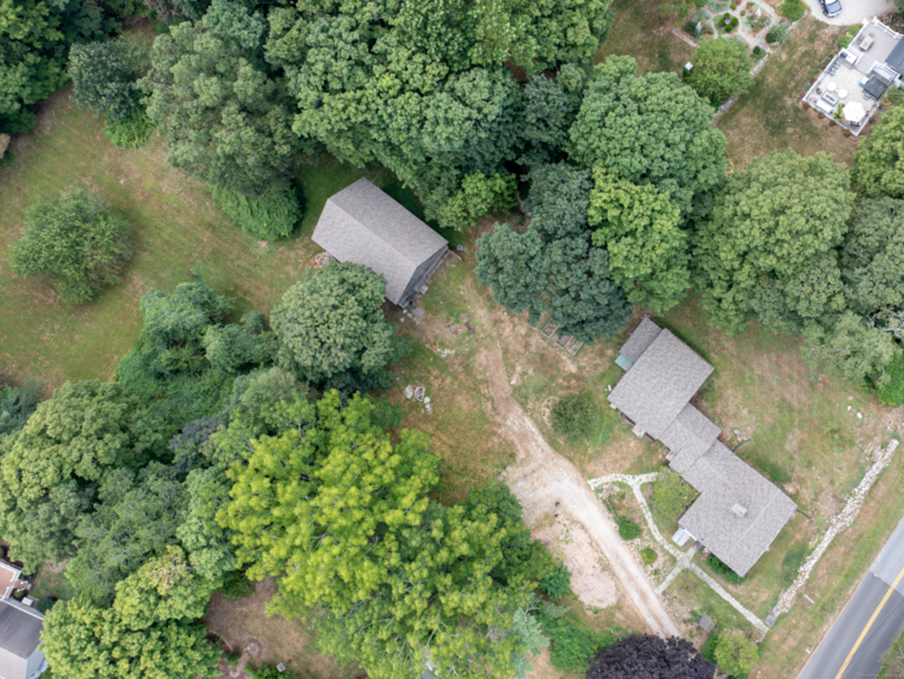 Clinton, Connecticut, 06413, United States, 4 Bedrooms Bedrooms, ,2 BathroomsBathrooms,Residential,For Sale,1998162