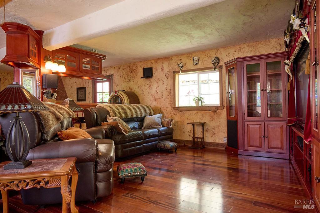 Redwood Valley, California, 95470-8010, United States, 3 Bedrooms Bedrooms, ,2 BathroomsBathrooms,Residential,For Sale,1984443