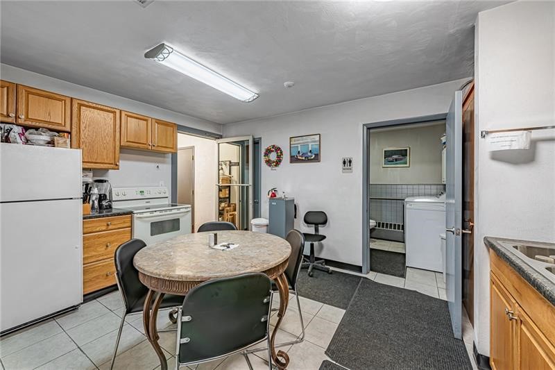 6628 State Route 30, Hempfield Twp - WML, Pennsylvania, 15644, United States, ,Residential,For Sale,6628 State Route 30,1517314