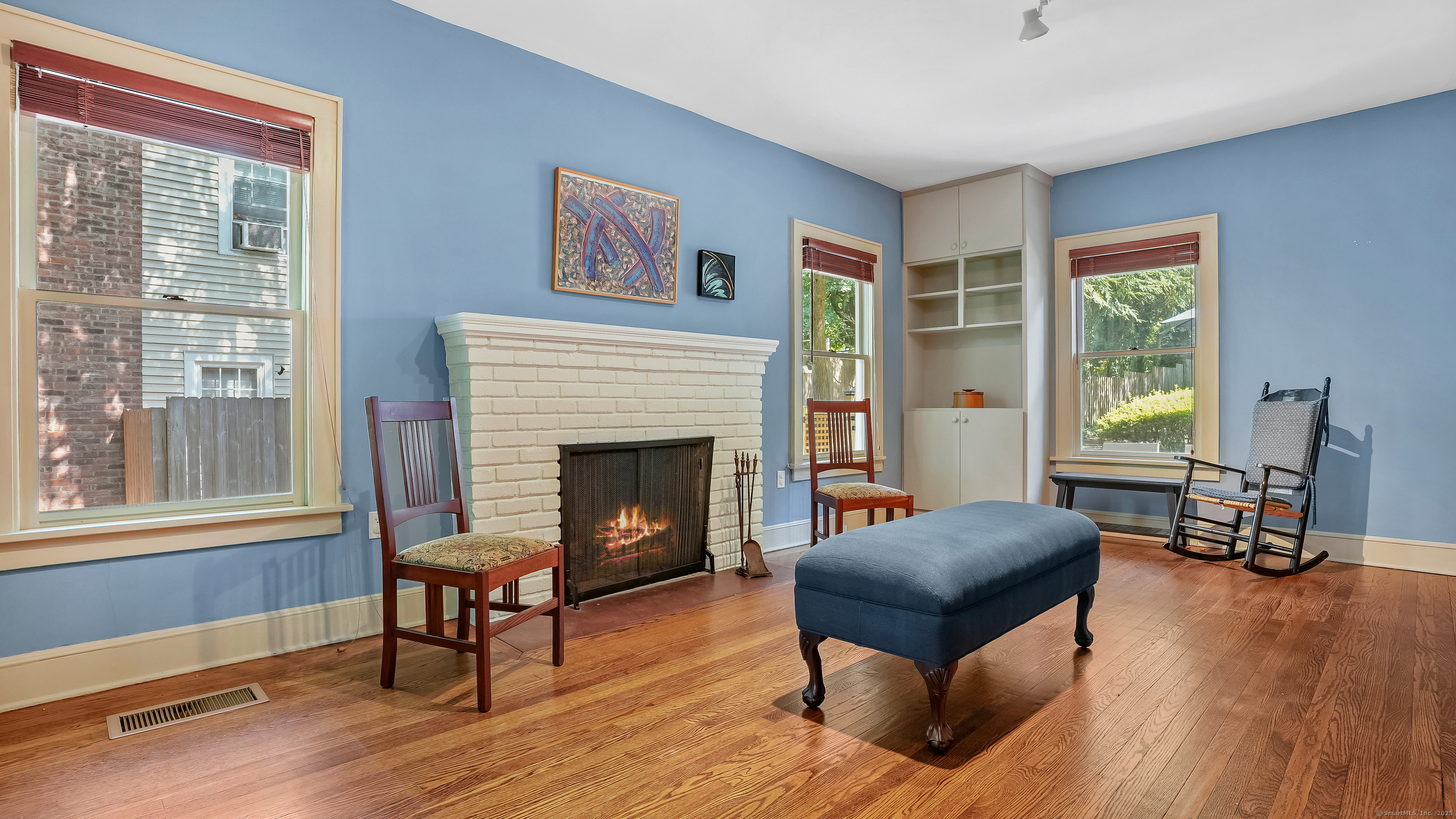 Hamden, Connecticut, 06517, United States, 4 Bedrooms Bedrooms, ,3 BathroomsBathrooms,Residential,For Sale,1917035