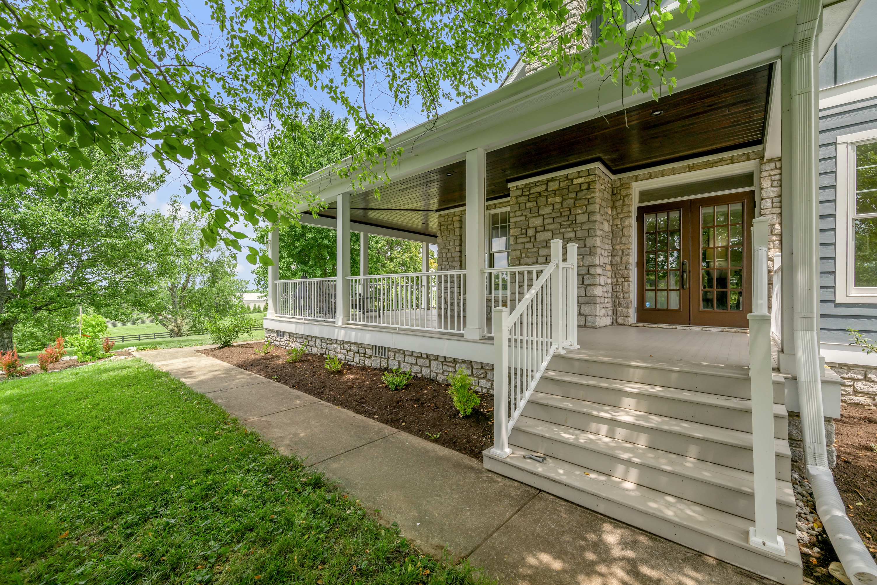  1368 Keene South Elkhorn Road - 物件實景