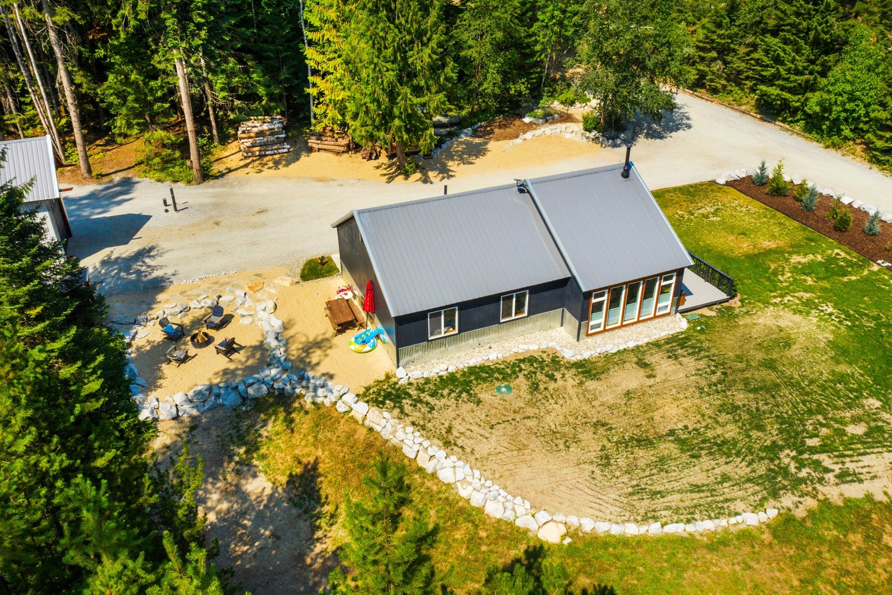  1042 N Wrenco Road - 物件實景