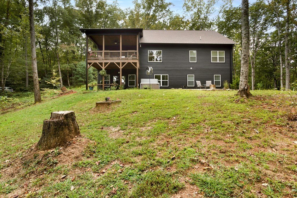 Hayesville, North Carolina, 28904, United States, 3 Bedrooms Bedrooms, ,3 BathroomsBathrooms,Residential,For Sale,1872419