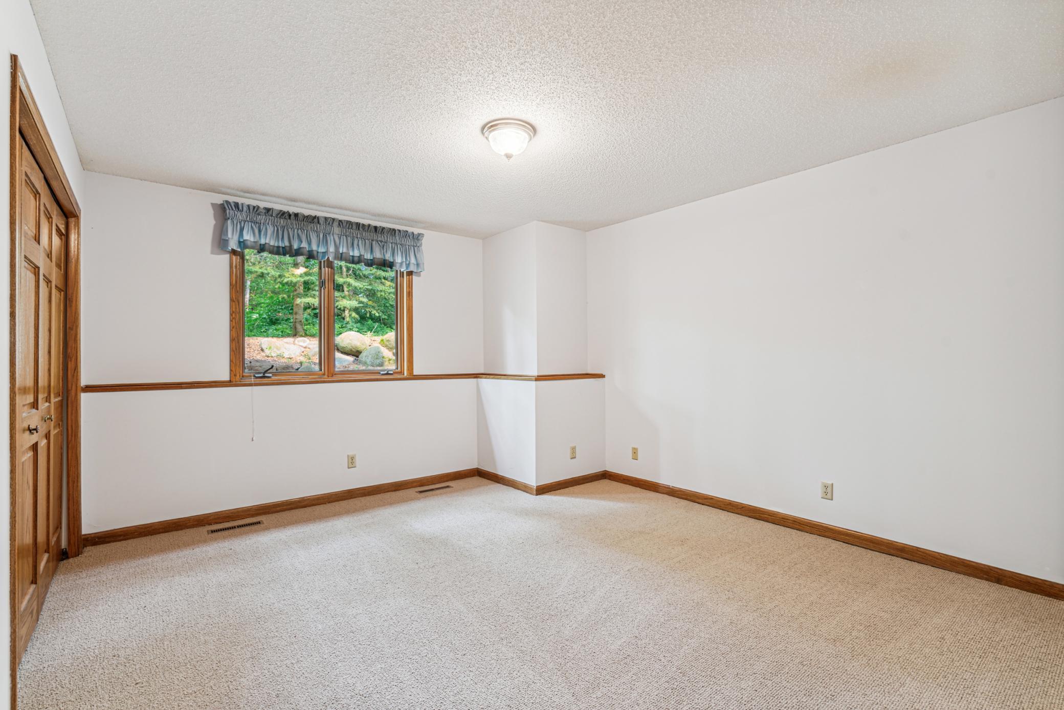 Lake Elmo, Minnesota, 55042, United States, 4 Bedrooms Bedrooms, ,3 BathroomsBathrooms,Residential,For Sale,1969161