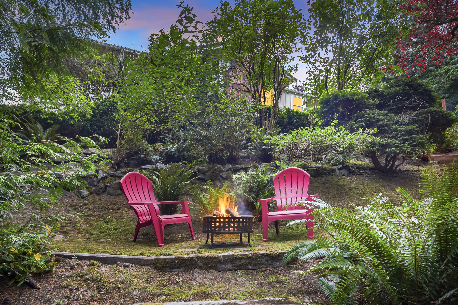  14130 SE 49th Place, Bellevue, WA 98006 - 物件實景