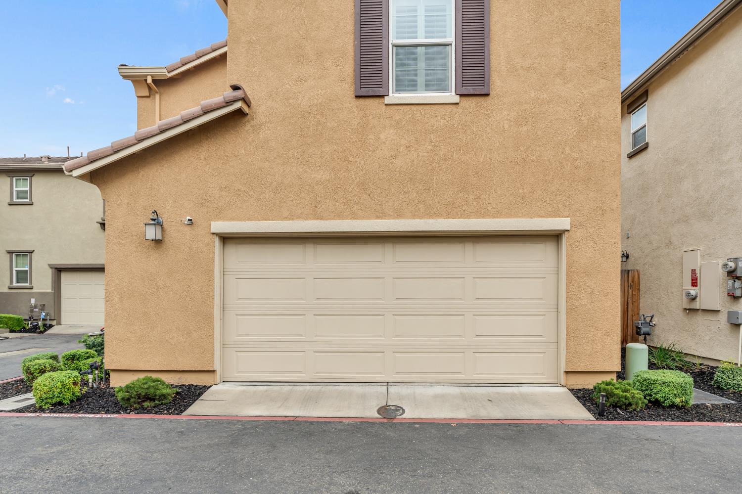 Elk Grove, California, 95758, United States, 3 Bedrooms Bedrooms, ,3 BathroomsBathrooms,Residential,For Sale,1995602