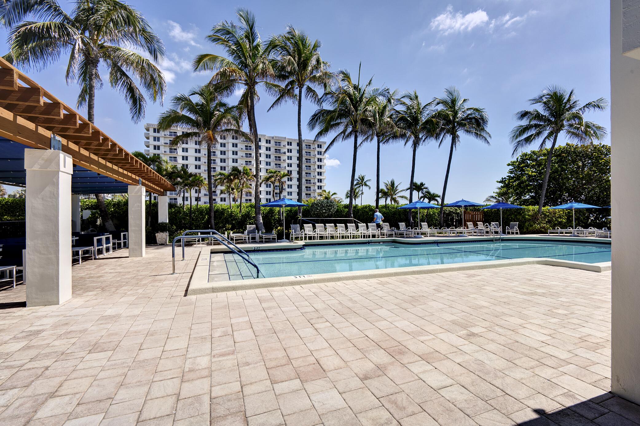 Highland Beach, Florida, 33487, United States, 2 Bedrooms Bedrooms, ,2 BathroomsBathrooms,Residential,For Sale,1827677