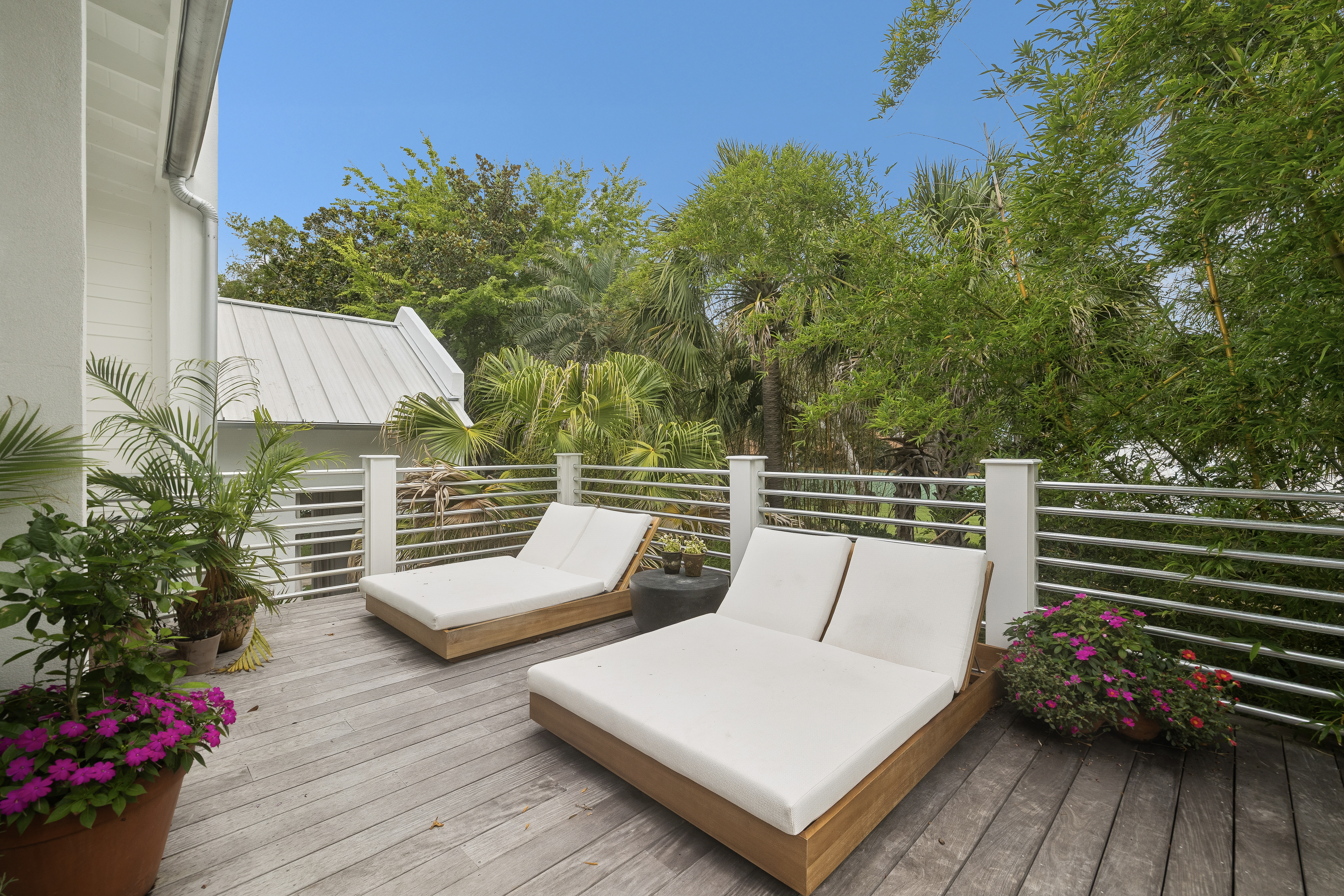  Private Bayfront Estate with Deep Water Dock and Sandy Beach - 物件實景