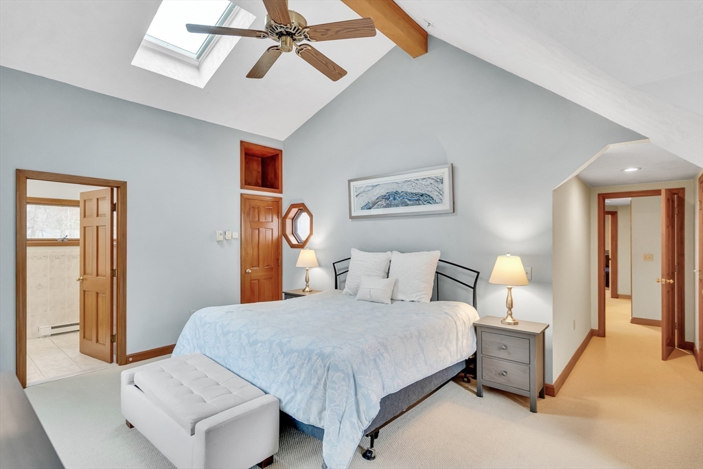 Burlington, Massachusetts, 01803, United States, 6 Bedrooms Bedrooms, ,4 BathroomsBathrooms,Residential,For Sale,1988373