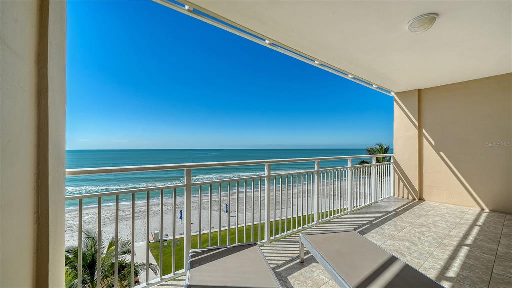 Longboat Key, Florida, 34228, United States, 2 Bedrooms Bedrooms, ,2 BathroomsBathrooms,Residential,For Sale,1987761