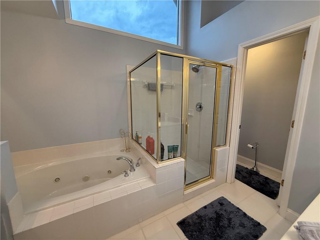 Lilburn, Georgia, 30047, United States, 4 Bedrooms Bedrooms, ,3 BathroomsBathrooms,Residential,For Sale,1999656