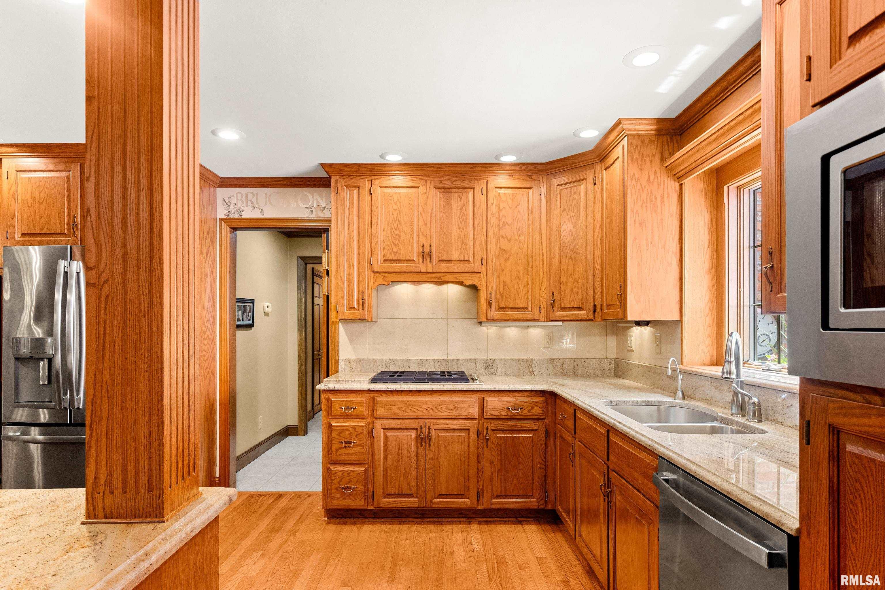 Dunlap, Illinois, 61525, United States, 5 Bedrooms Bedrooms, ,4 BathroomsBathrooms,Residential,For Sale,1942150