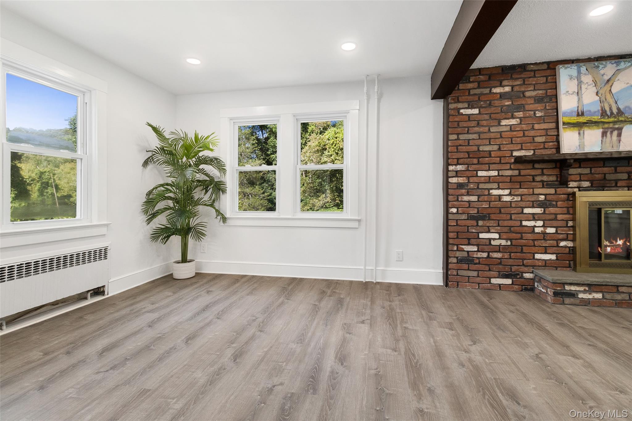 Mount Kisco, New York, 10549, United States, 3 Bedrooms Bedrooms, ,2 BathroomsBathrooms,Residential,For Sale,1948417