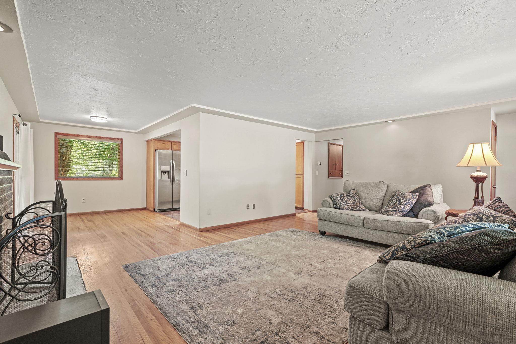 Spokane, Washington, 99208, United States, 4 Bedrooms Bedrooms, ,3 BathroomsBathrooms,Residential,For Sale,1938722