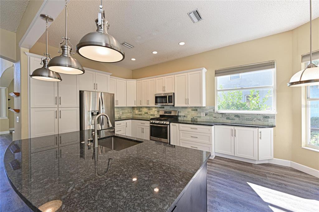 Lakewood Ranch, Florida, 34202, United States, 3 Bedrooms Bedrooms, ,3 BathroomsBathrooms,Residential,For Sale,1998524