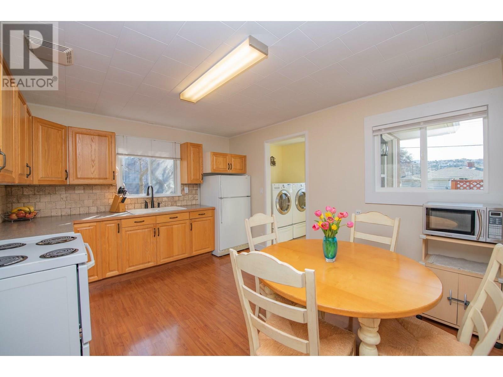 VERNON, British Columbia, V1T 1X5, CA, 2 Bedrooms Bedrooms, ,1 BathroomBathrooms,Residential,For Sale,1837289