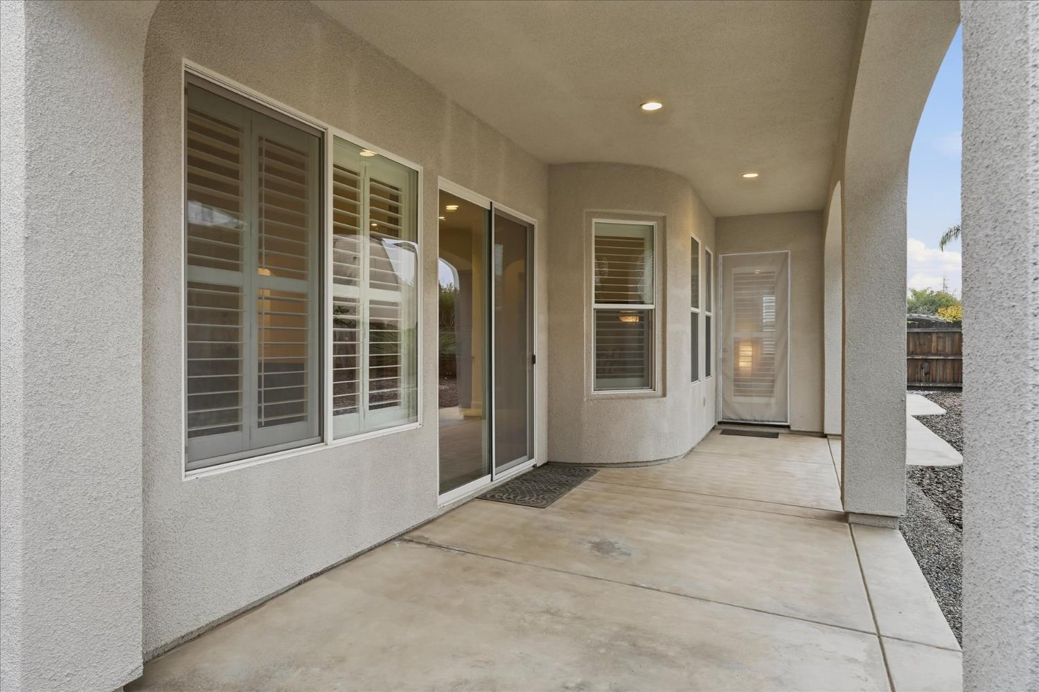 Clovis, California, 93619, United States, 3 Bedrooms Bedrooms, ,2 BathroomsBathrooms,Residential,For Sale,2005966