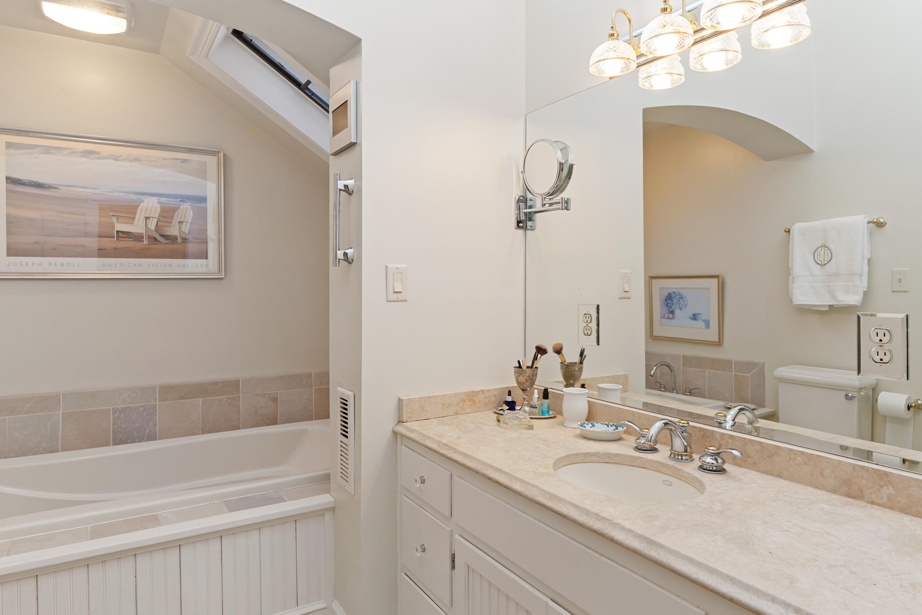  5614 Hot Springs Rd - 物件實景