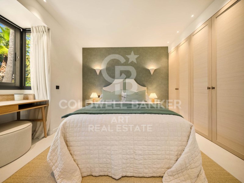Marbella, Andalusia, ES, 4 Bedrooms Bedrooms, ,4 BathroomsBathrooms,Residential,For Sale,1826342