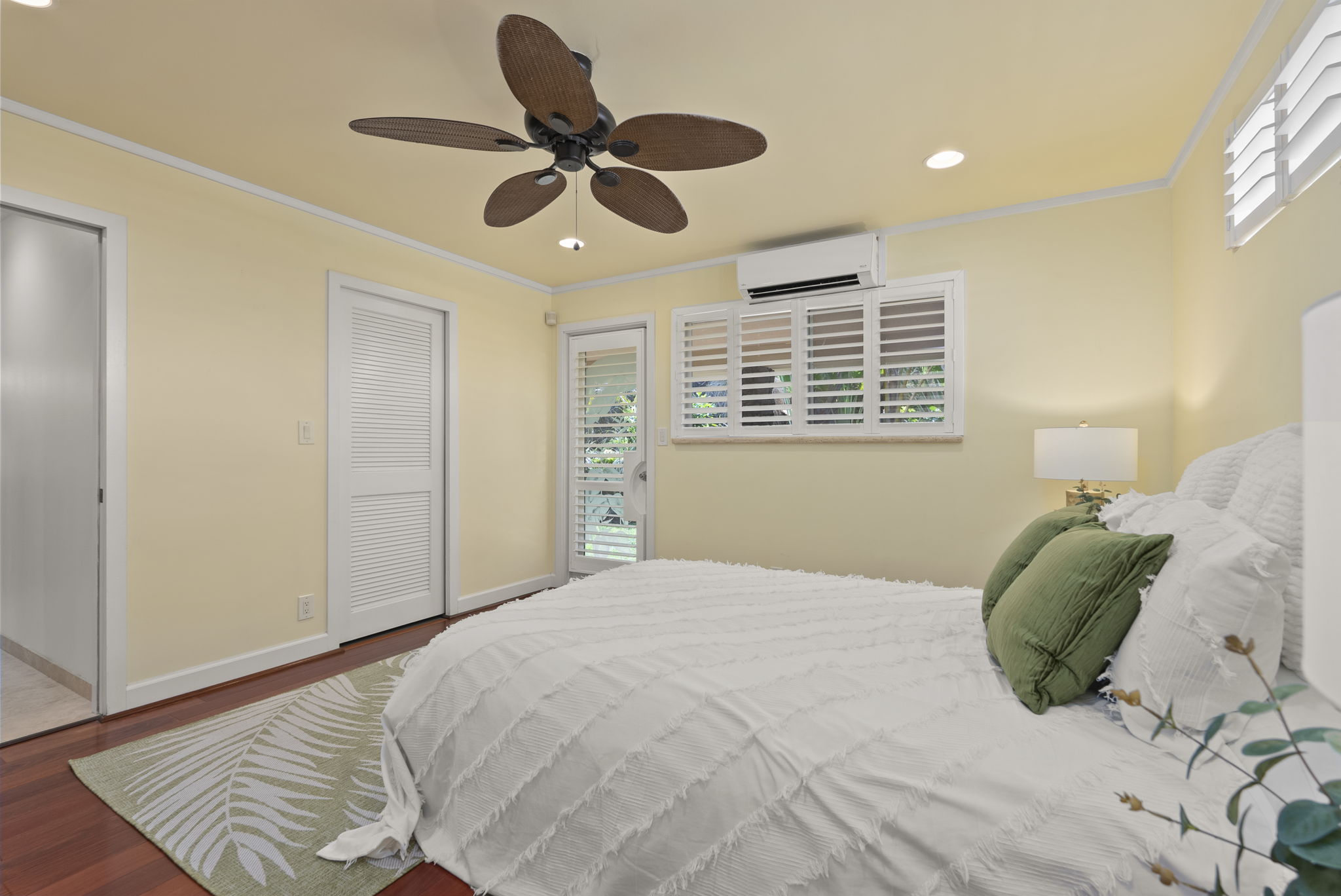 Kailua, Hawaii, 96734, United States, 6 Bedrooms Bedrooms, ,4 BathroomsBathrooms,Residential,For Sale,1981977