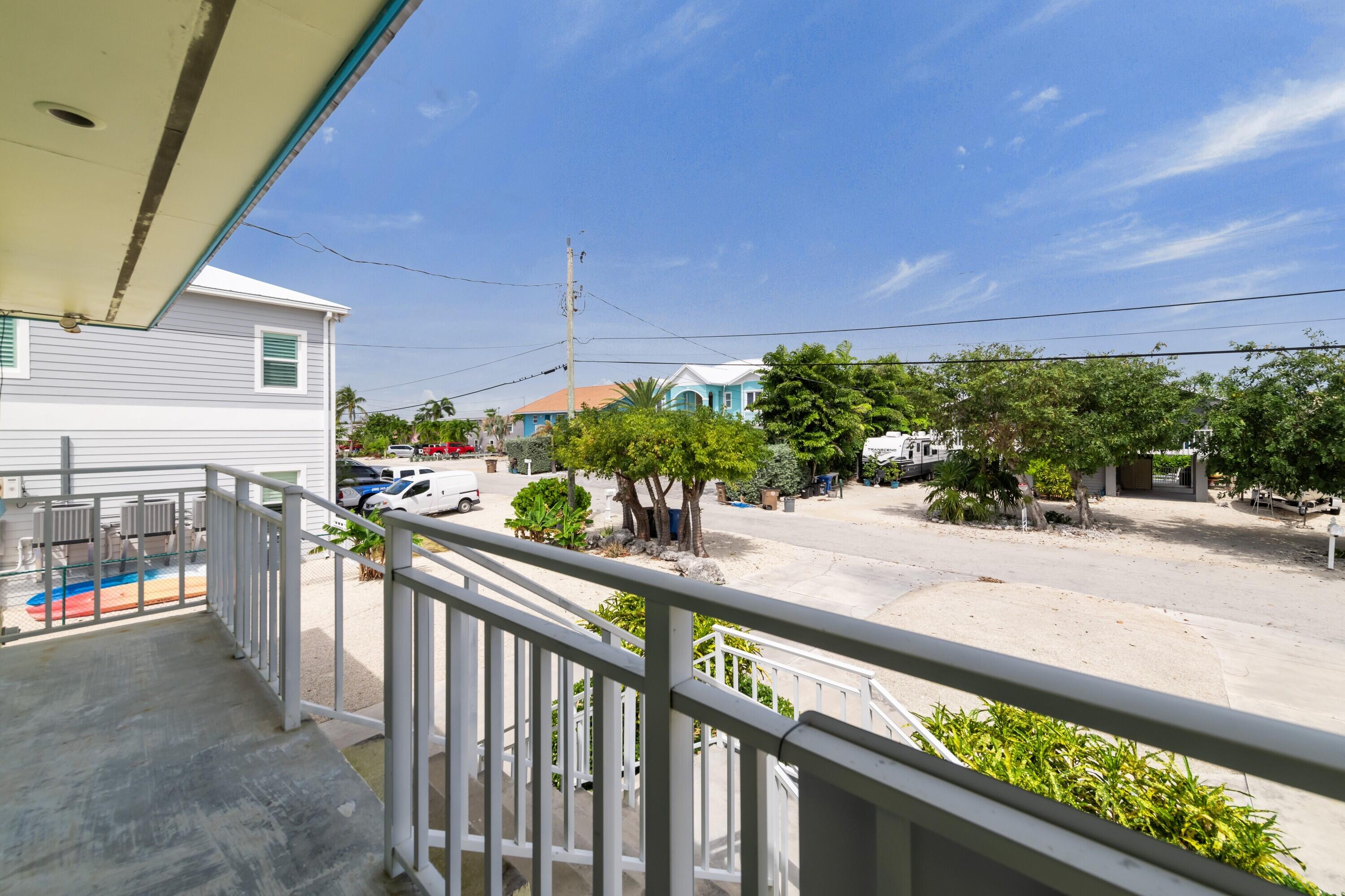 MARATHON, Florida, 33050, United States, 2 Bedrooms Bedrooms, ,2 BathroomsBathrooms,Residential,For Sale,1988223