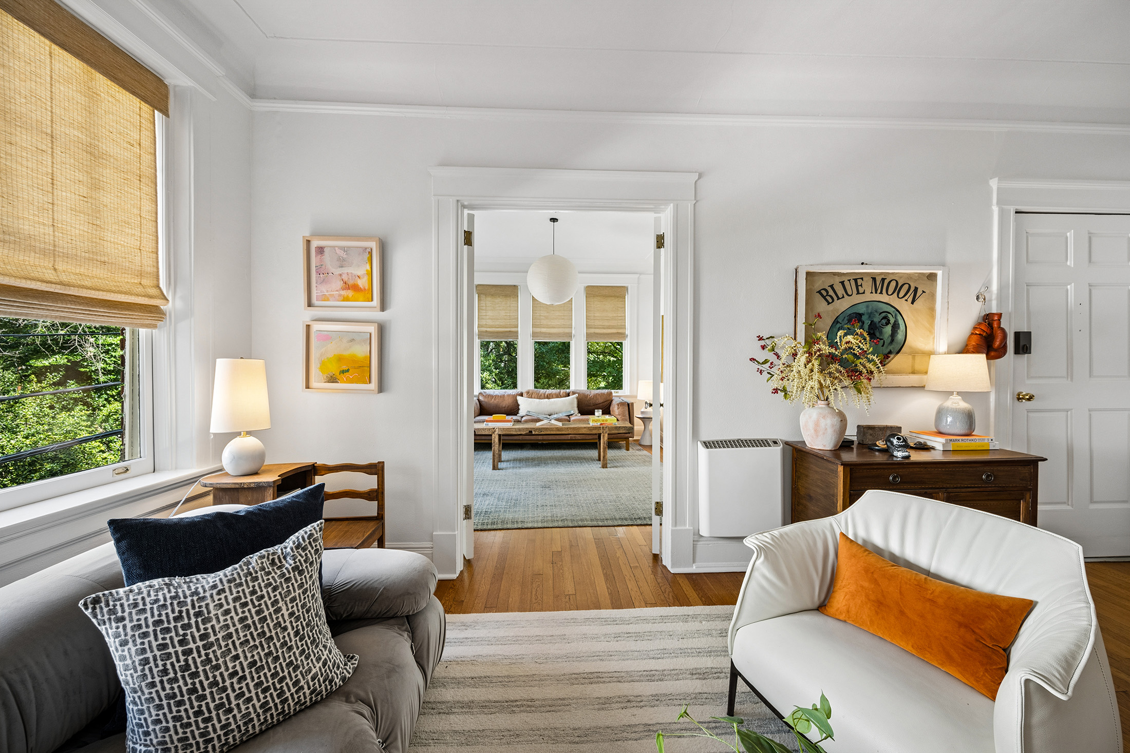 Beautifully Renovated Corner Unit in an Intimate Historic Boutique Building - 物件實景