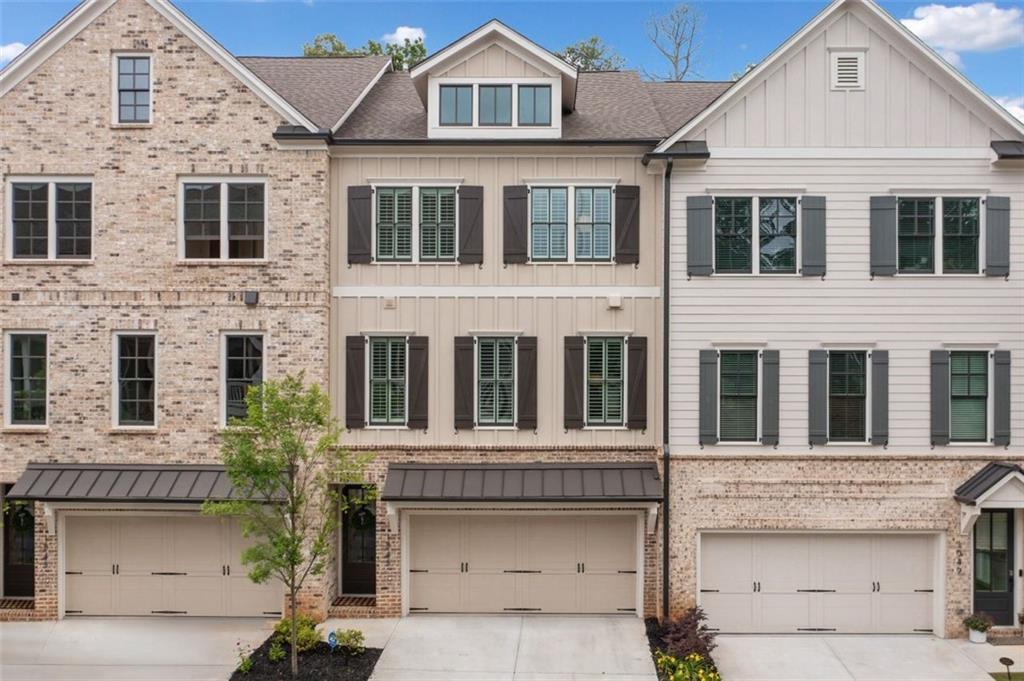 Marietta, Georgia, 30064, United States, 4 Bedrooms Bedrooms, ,4 BathroomsBathrooms,Residential,For Sale,1840622