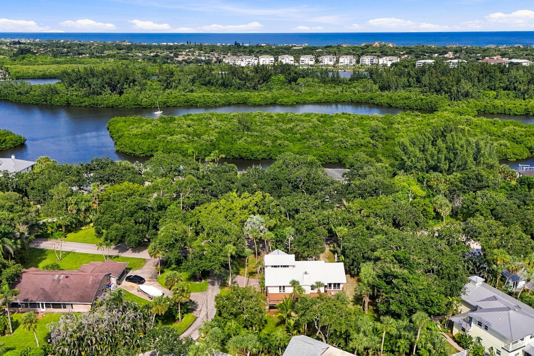  385 Live Oak Drive, Vero Beach, FL, 32963 - 物件實景