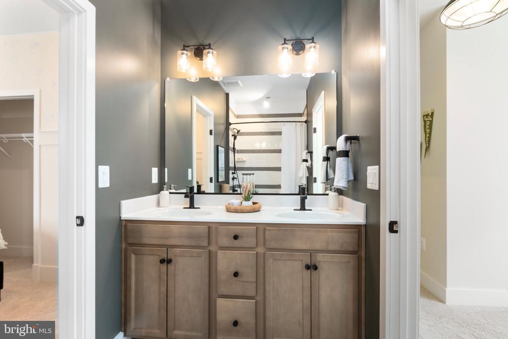 Spotsylvania, Virginia, 22551, United States, 3 Bedrooms Bedrooms, ,3 BathroomsBathrooms,Residential,For Sale,2001014