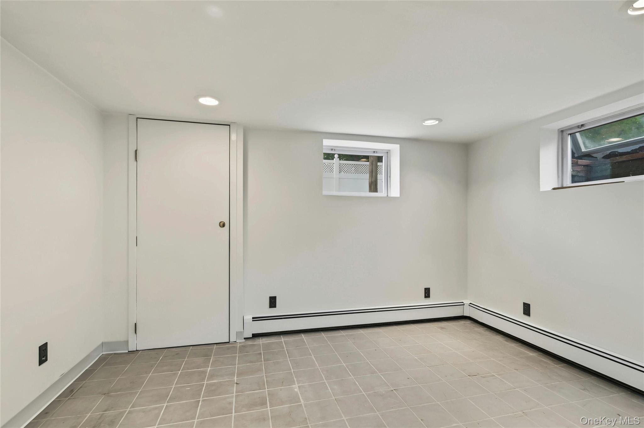  930 Tooker Avenue, West Babylon, NY, 11704 - 物件實景