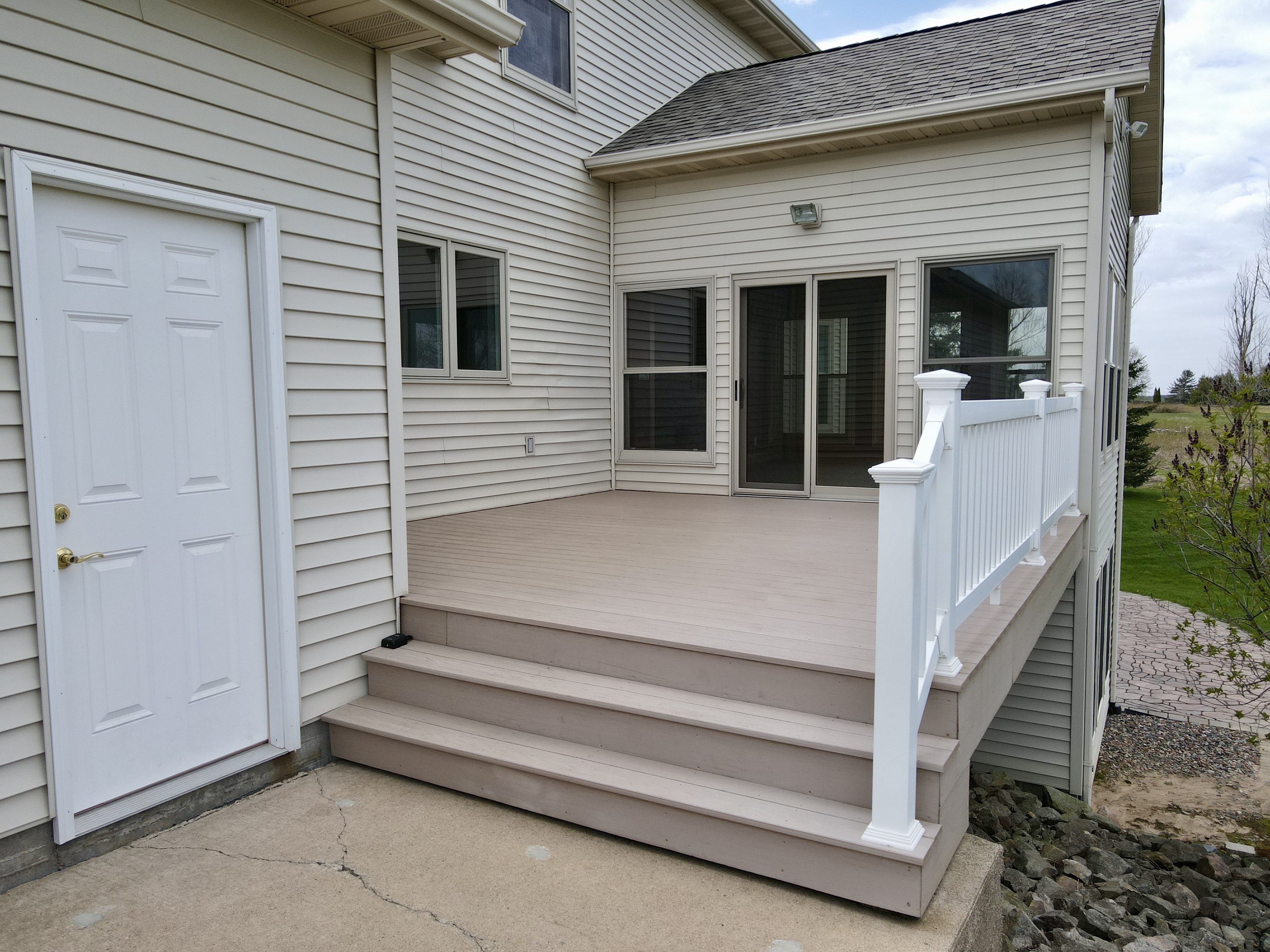 Wausau, Wisconsin, 54401, United States, 4 Bedrooms Bedrooms, ,4 BathroomsBathrooms,Residential,For Sale,2030835