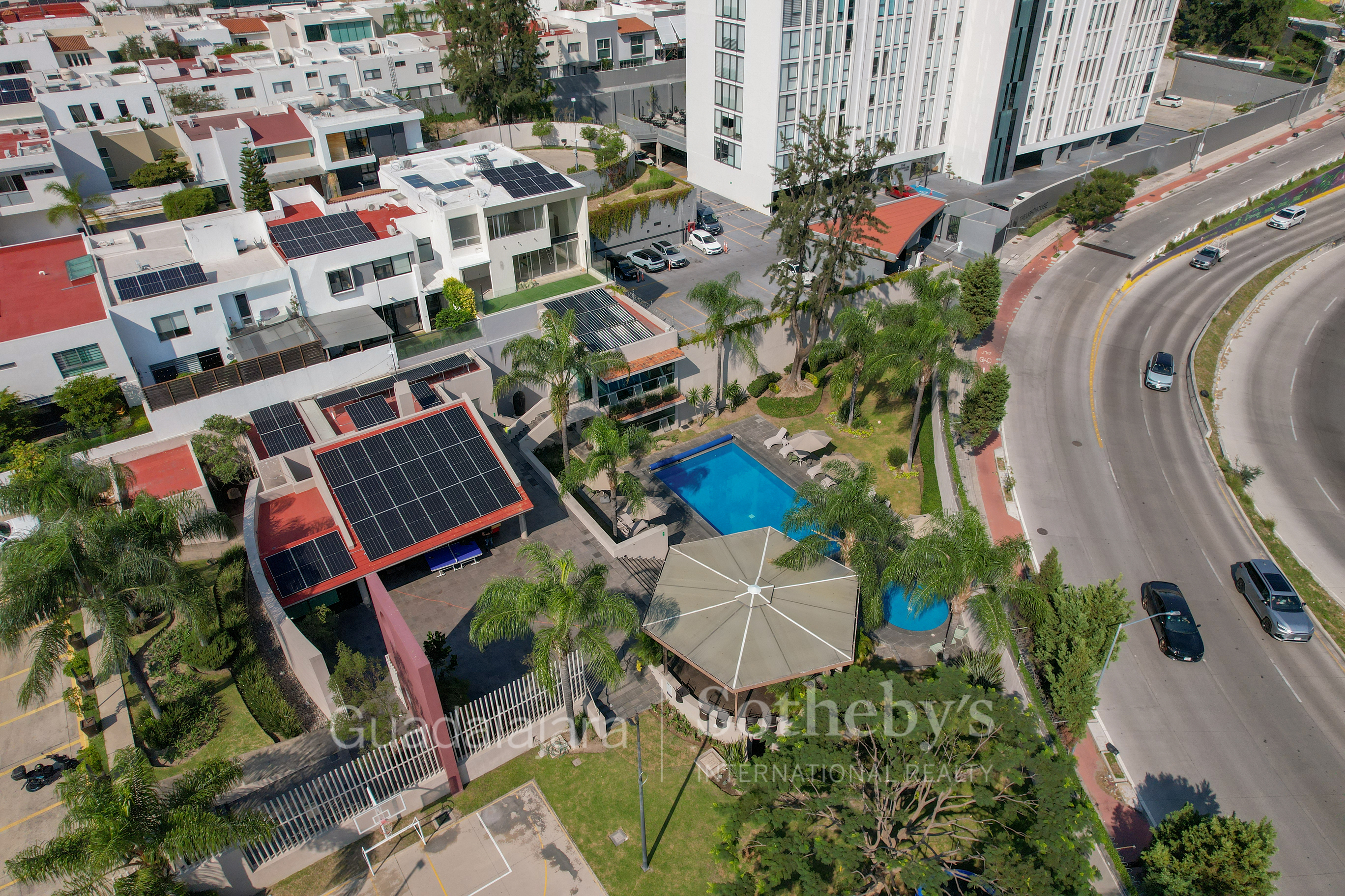  Casa duplex en condominio Puerta del Valle en venta - 物件實景