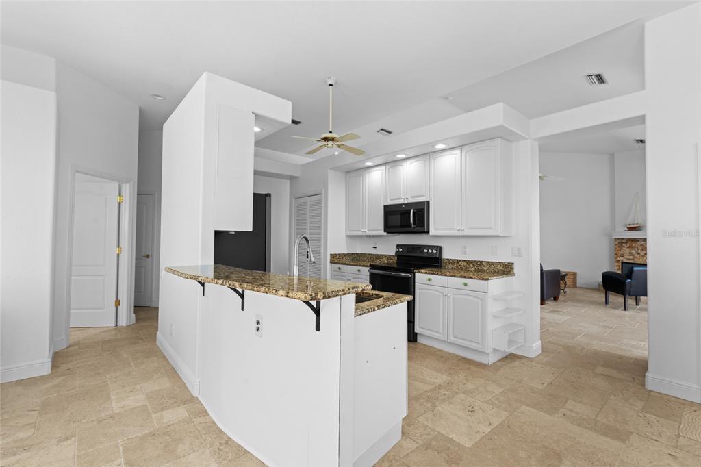 Cape Coral, Florida, 33991, United States, 3 Bedrooms Bedrooms, ,2 BathroomsBathrooms,Residential,For Sale,1876968