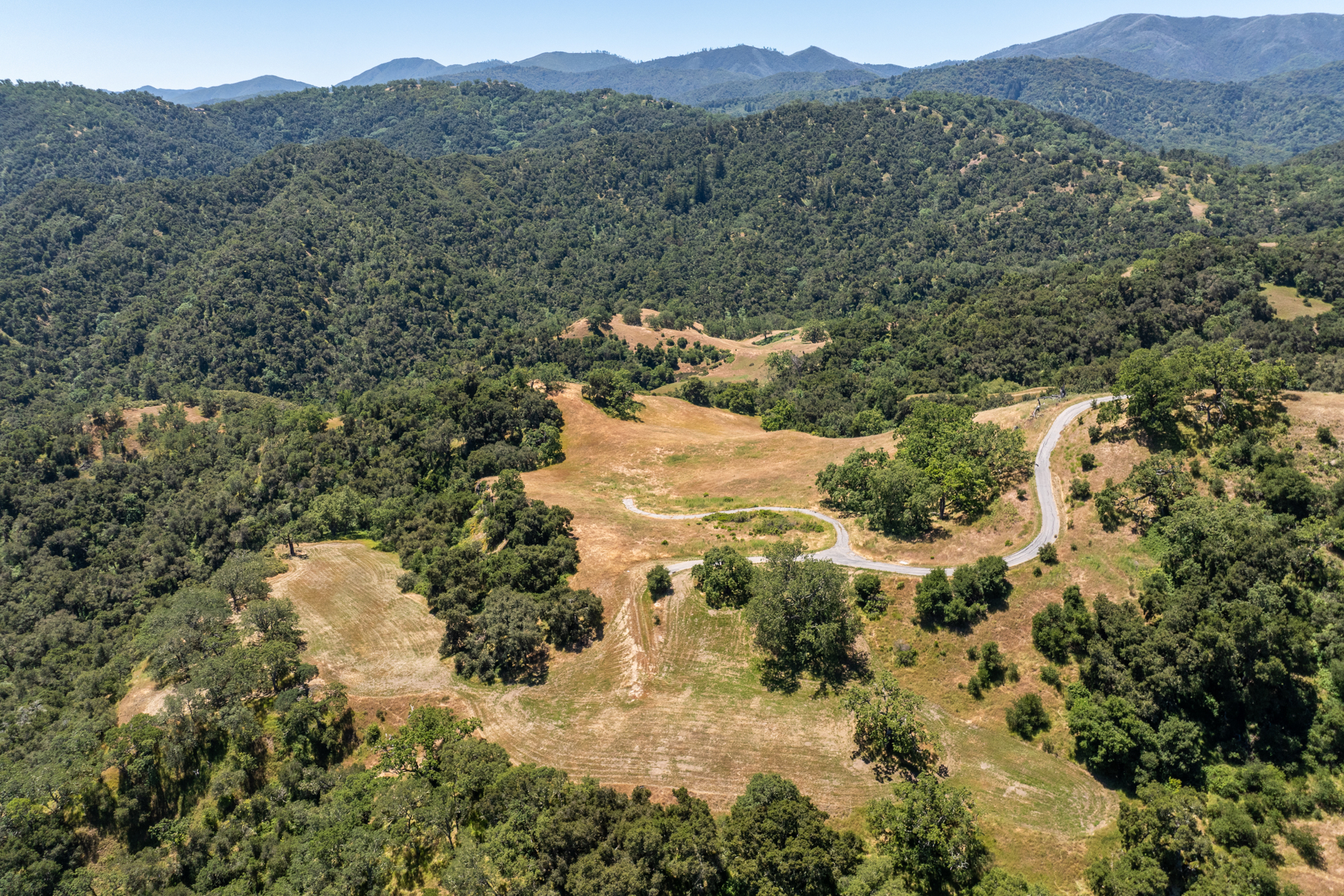  5 Black Mountain Trail, Carmel - 物件實景