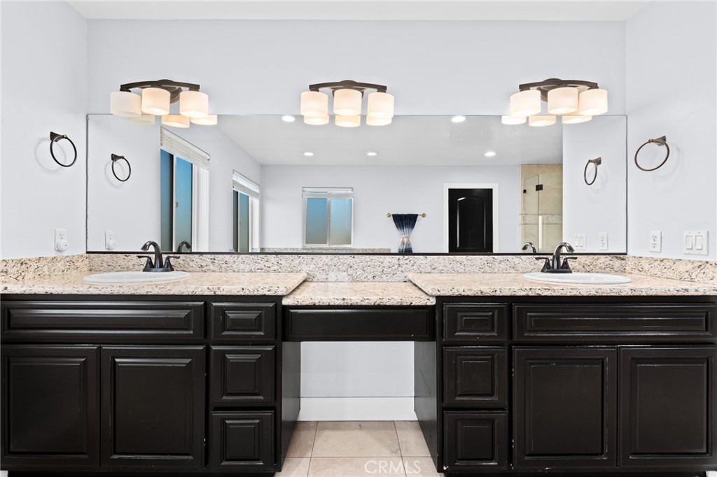 Canyon Lake, California, 92587, United States, 5 Bedrooms Bedrooms, ,4 BathroomsBathrooms,Residential,For Sale,2024689