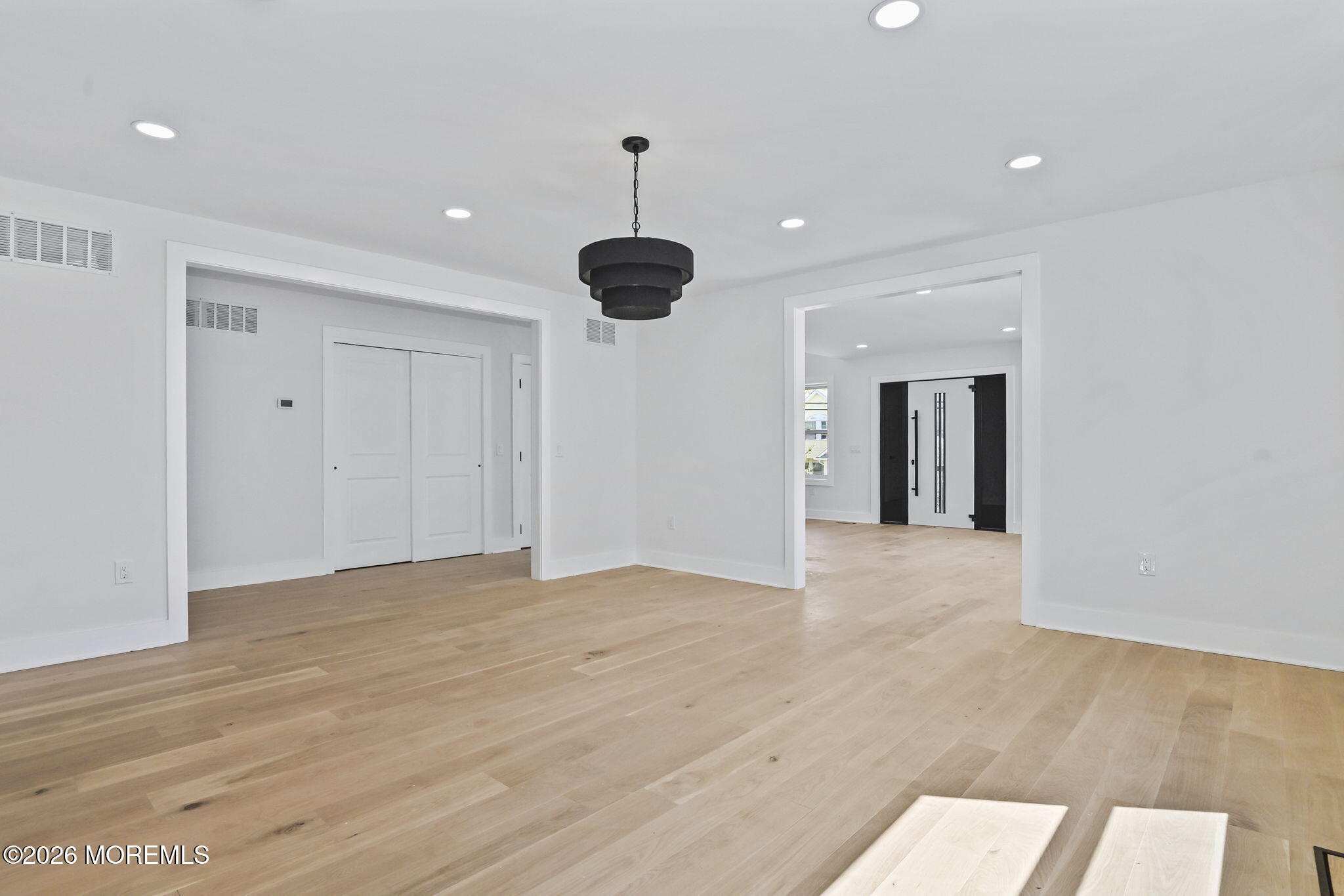 Point Pleasant, New Jersey, 08742, United States, 6 Bedrooms Bedrooms, ,5 BathroomsBathrooms,Residential,For Sale,2048997