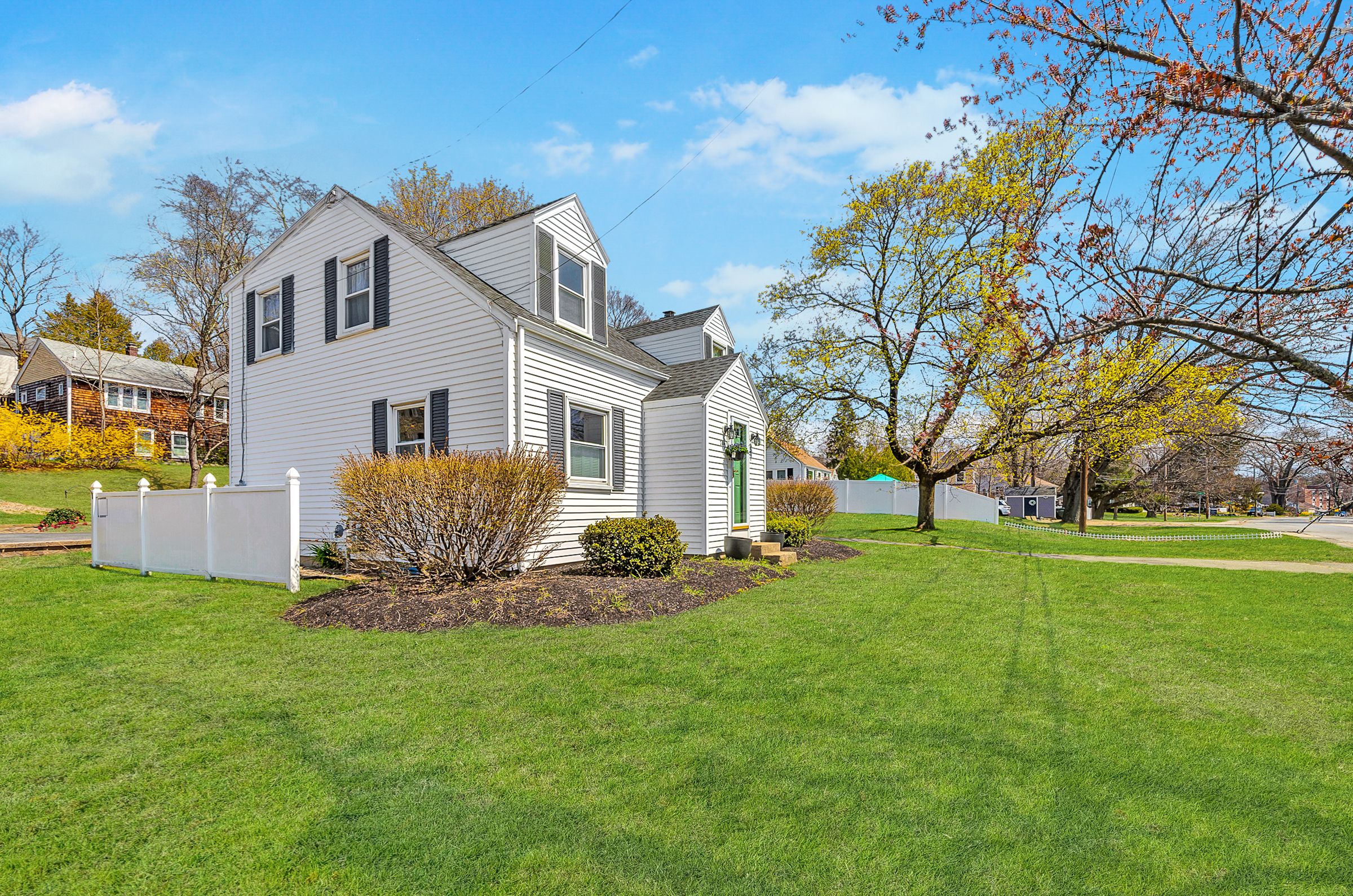  204 Low Street, Newburyport, MA, 01950 - 物件實景