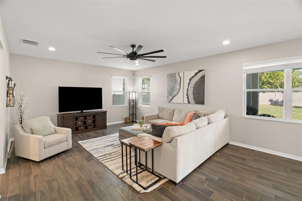 Lutz, Florida, 33558, United States, 4 Bedrooms Bedrooms, ,4 BathroomsBathrooms,Residential,For Sale,2001720