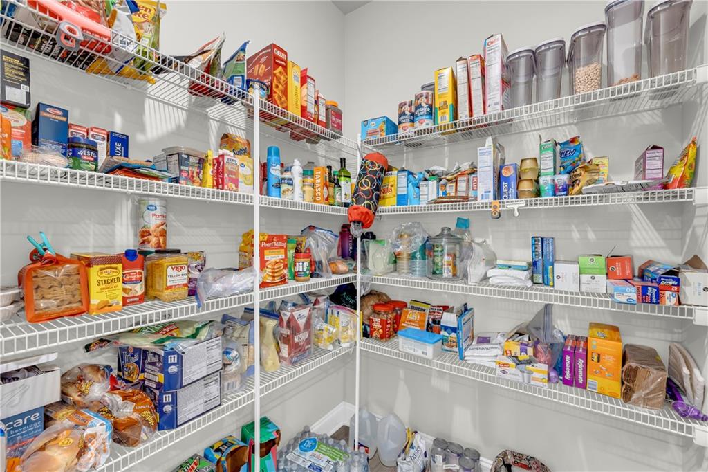 Villa Rica, Georgia, 30180, United States, 5 Bedrooms Bedrooms, ,4 BathroomsBathrooms,Residential,For Sale,1983634