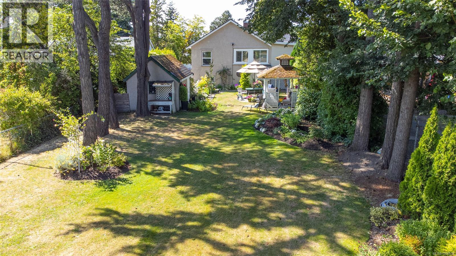 SAANICH, British Columbia, V8Z 3T7, CA, 2 Bedrooms Bedrooms, ,2 BathroomsBathrooms,Residential,For Sale,1948861