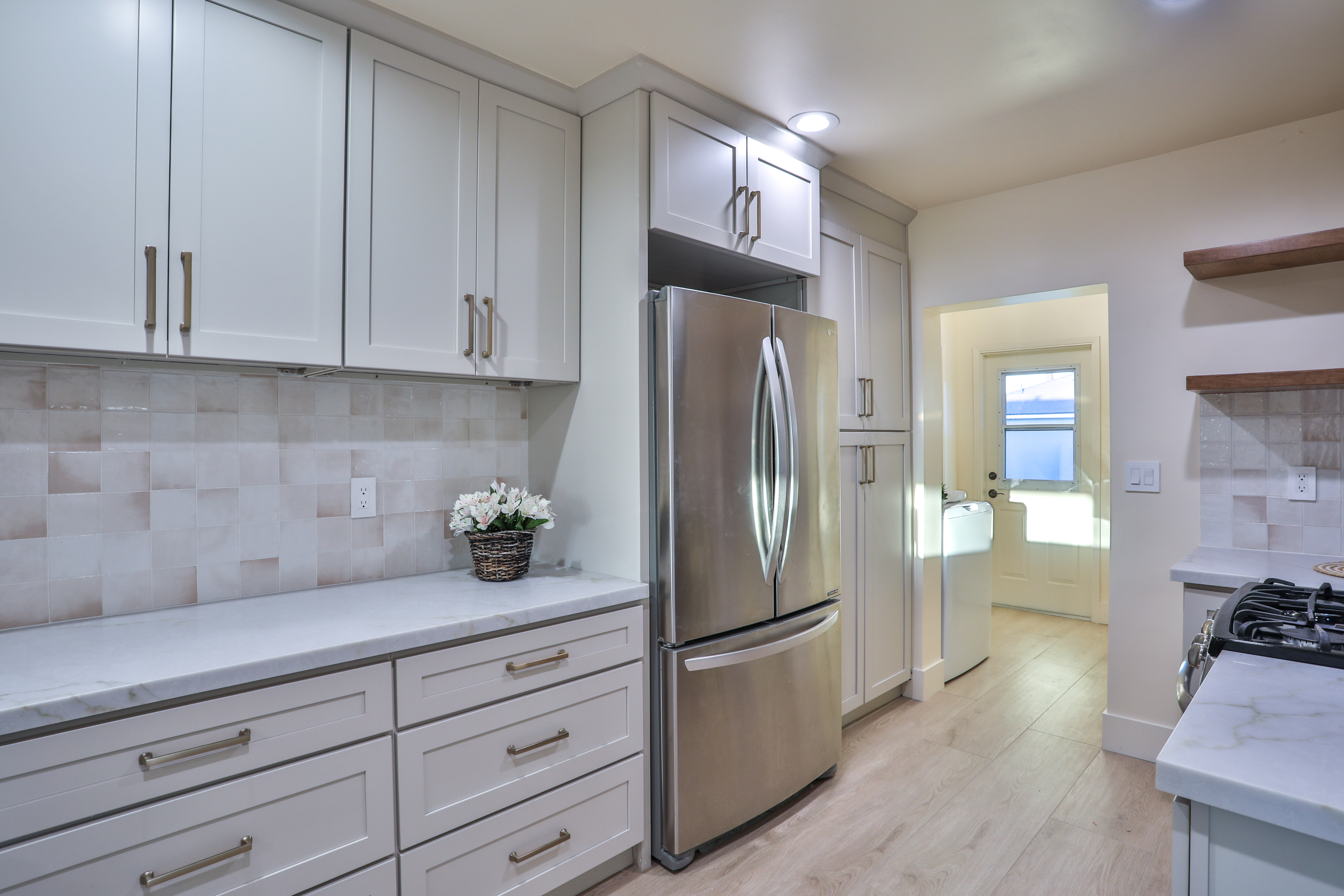  664 N. 8th Avenue, Upland, CA 91786 - 物件實景