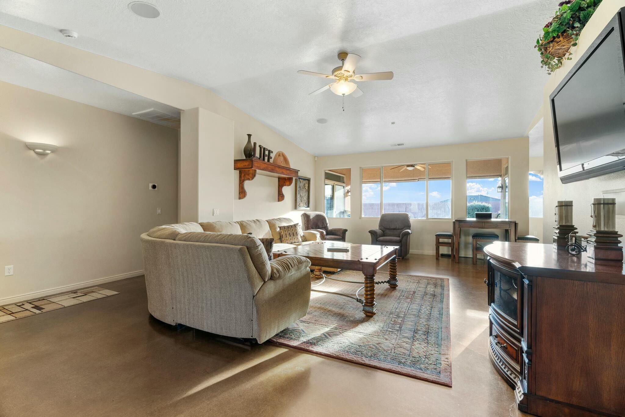 Washington, Utah, 84780, United States, 4 Bedrooms Bedrooms, ,Residential,For Sale,1695747