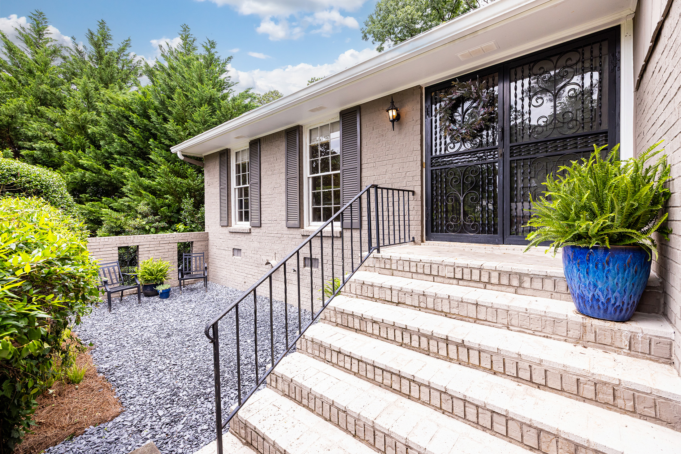  Beautifully Updated Home in Sought-after Arden Woods Neighborhood of Dunwoody - 物件實景