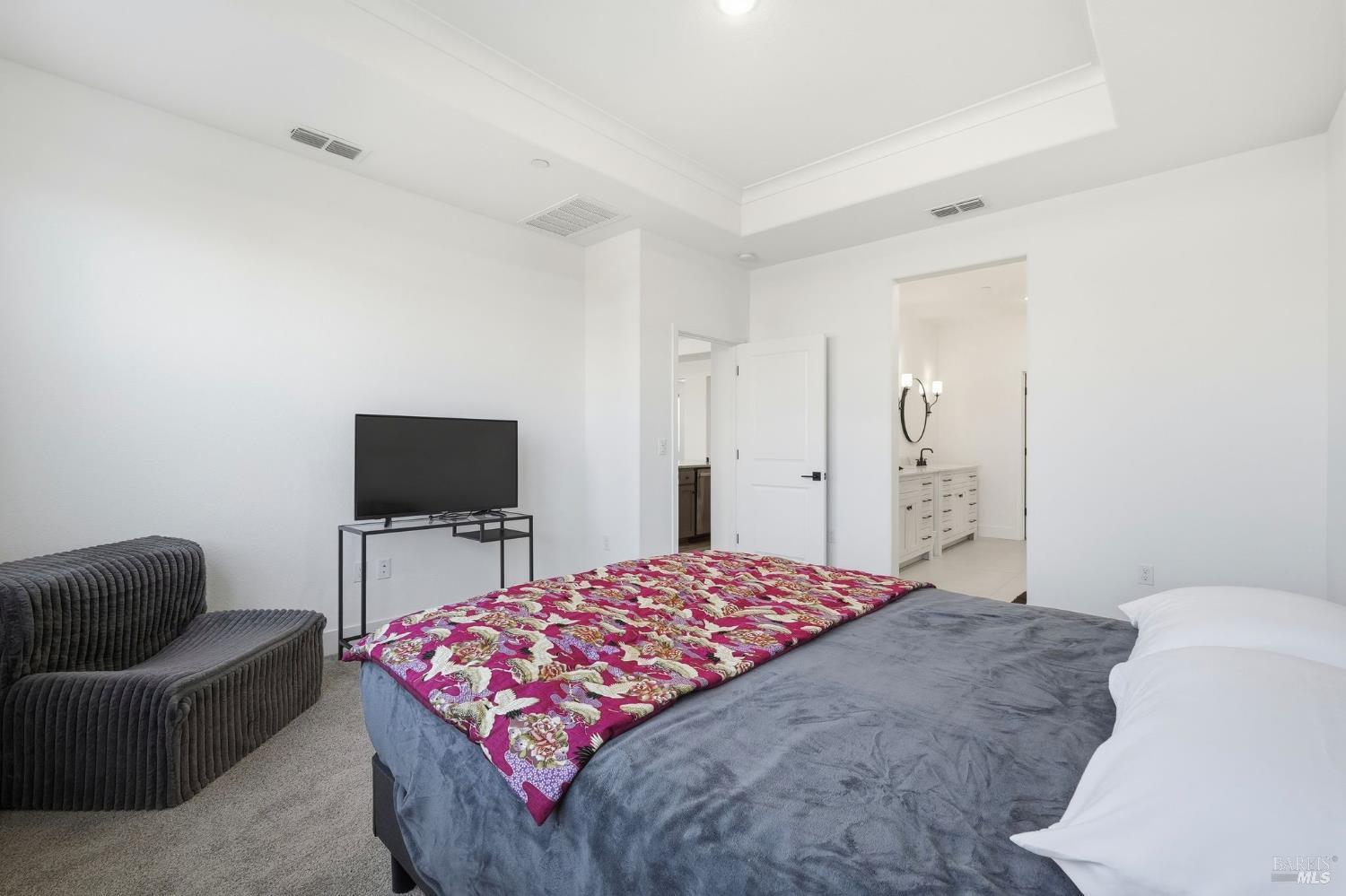 Dixon, California, 95620, United States, 2 Bedrooms Bedrooms, ,2 BathroomsBathrooms,Residential,For Sale,2005407