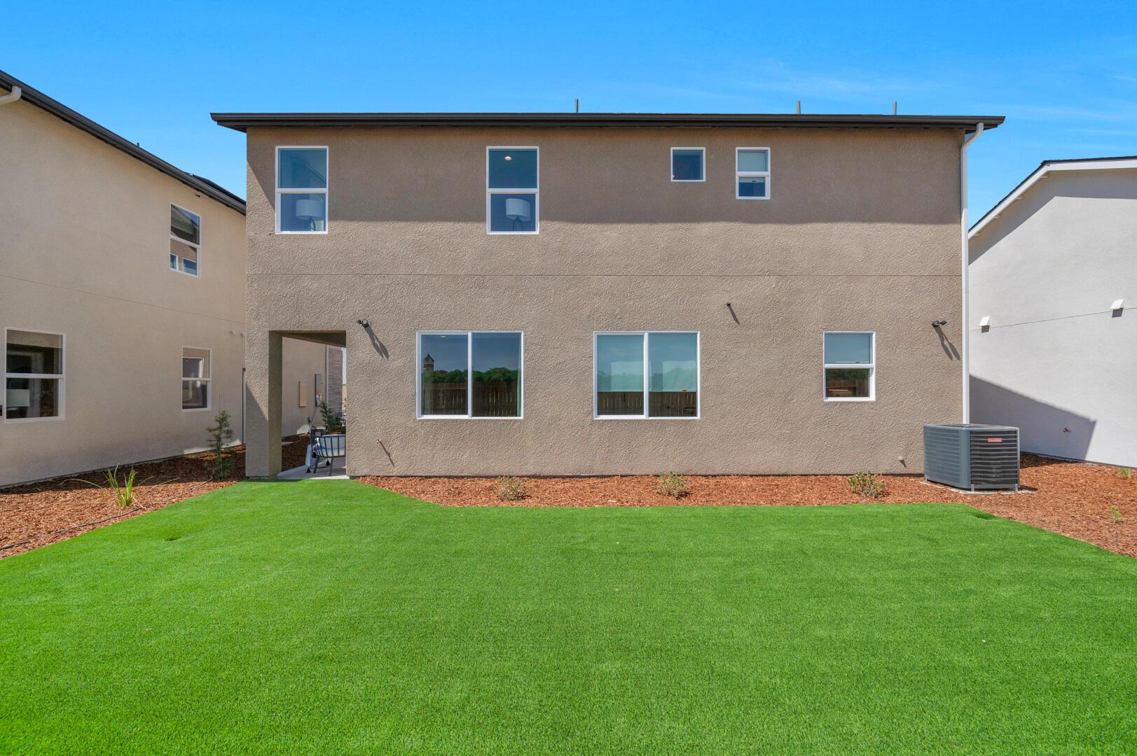 Tulare, California, 93274, United States, 3 Bedrooms Bedrooms, ,3 BathroomsBathrooms,Residential,For Sale,1860866
