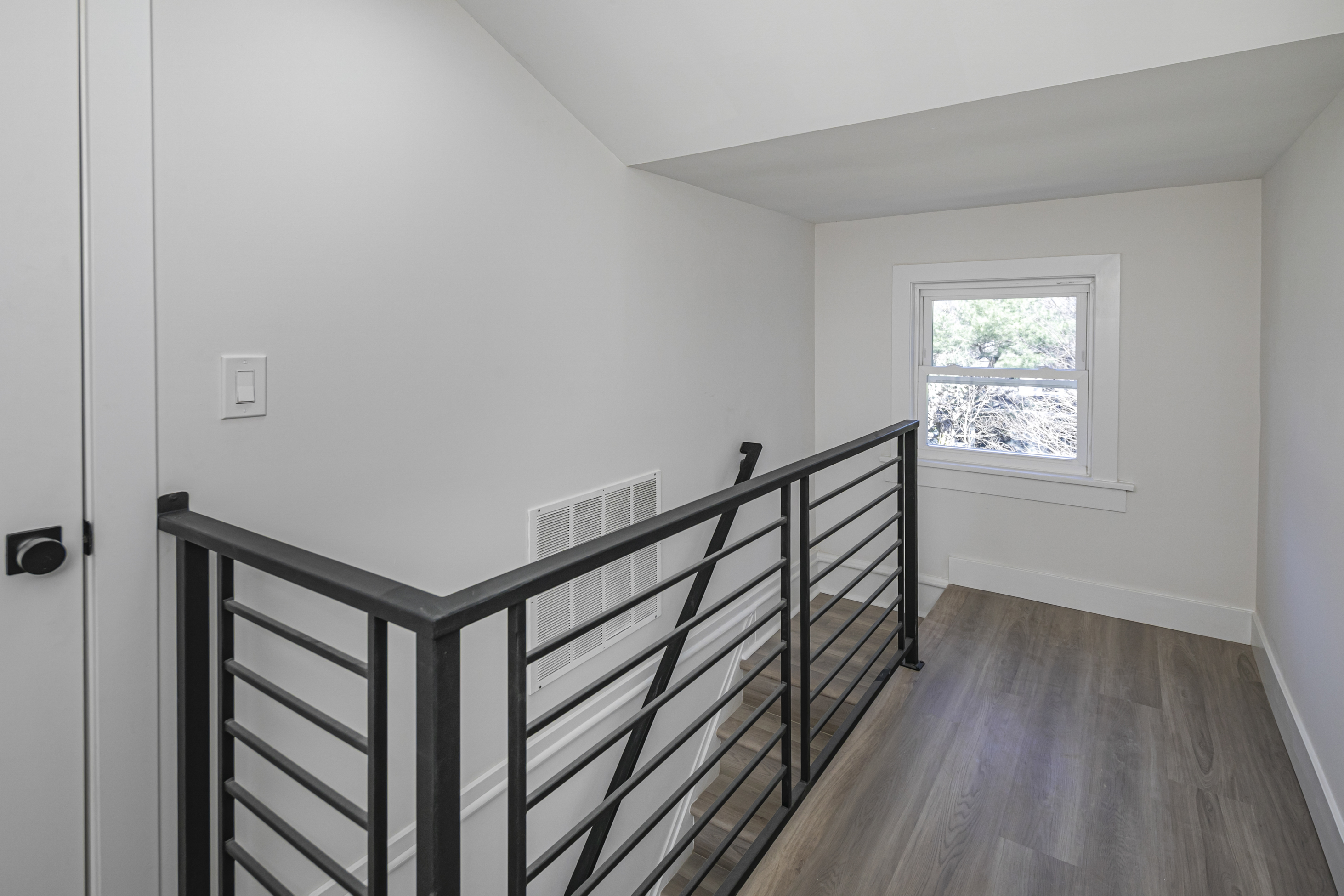  Historic Details to Modern Finishes - The Best of Both on a Double Lot - 物件實景